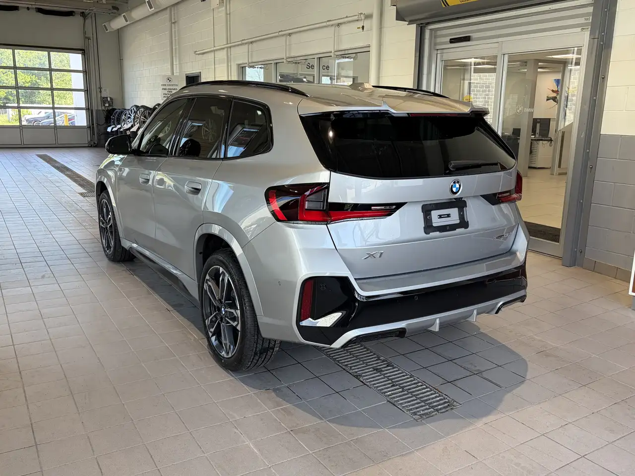 BMW X1 photo BMW X1