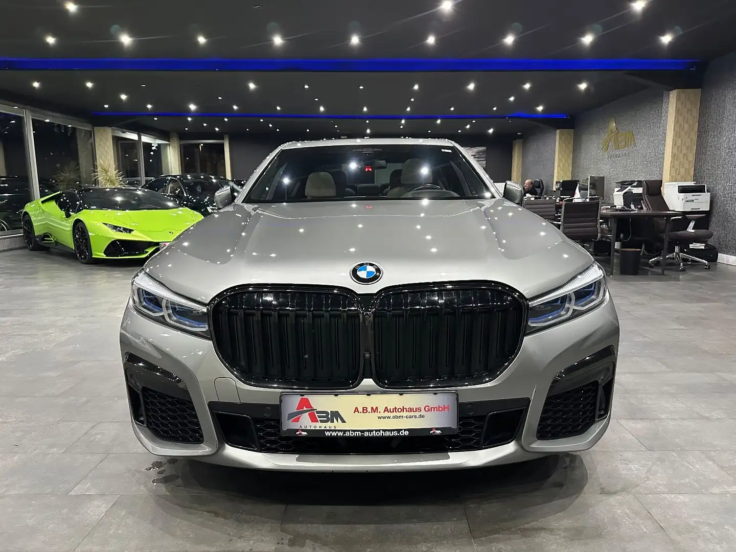BMW 730 d M Sport /Soft-Close / 360°Kamera / Massage Grau - 2