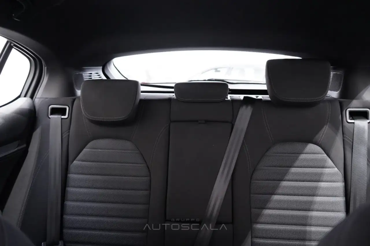Alfa Romeo Stelvio 2024 — фото 25