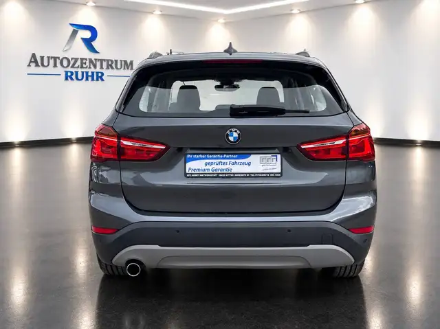 BMW X1 view 10