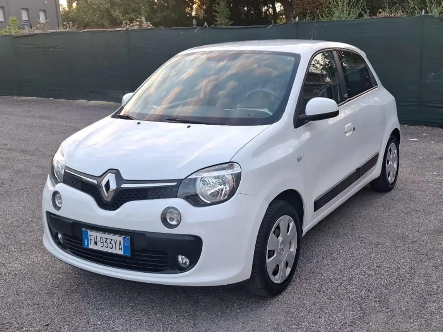 Renault Twingo Twingo III 2015 0.9 tce La Parisienne Gpl 90cv Bianco - 2