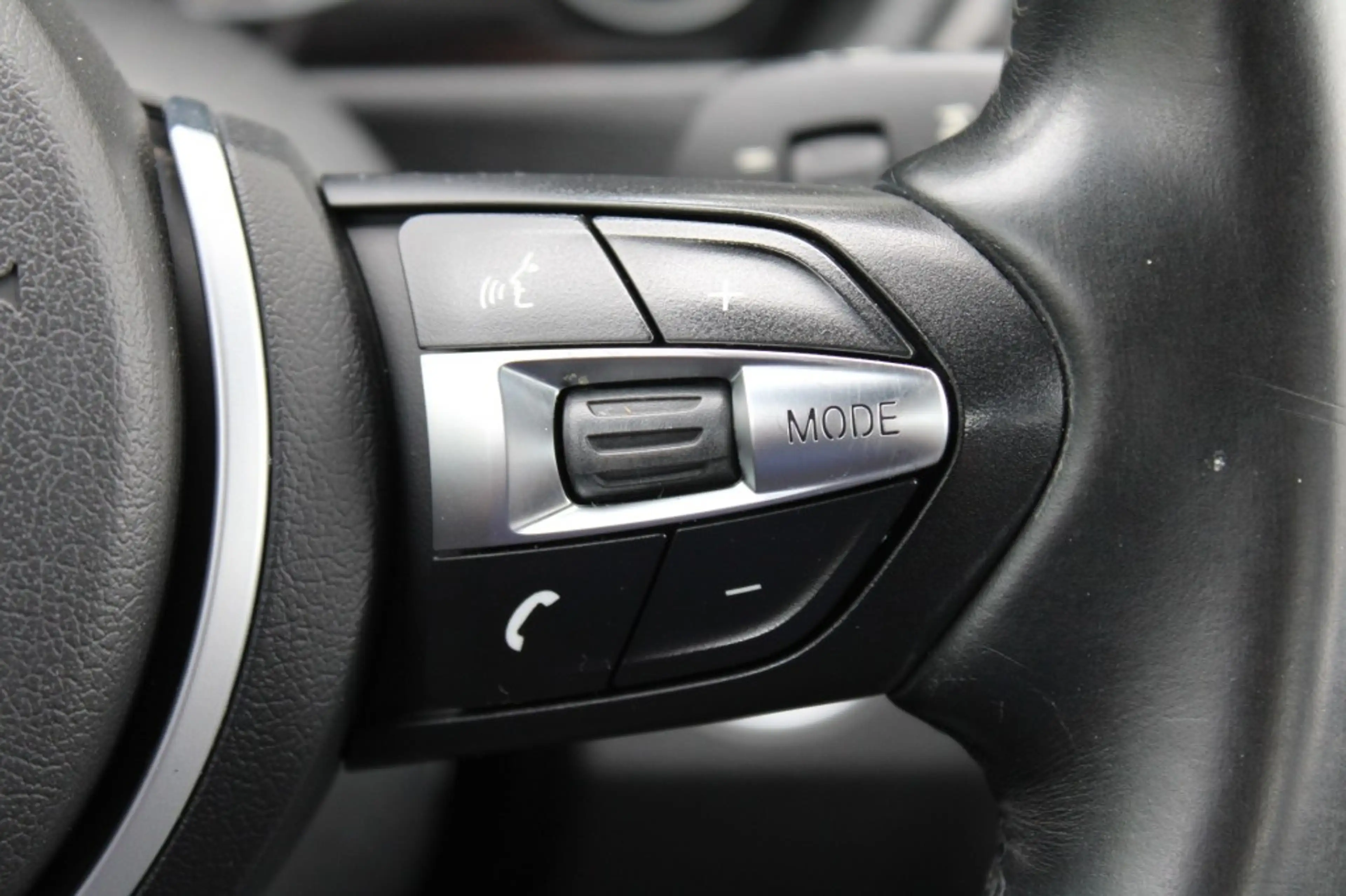 BMW 316 316I 136pk Executive automaat ECC/cruise/navi/PDC — photo 13