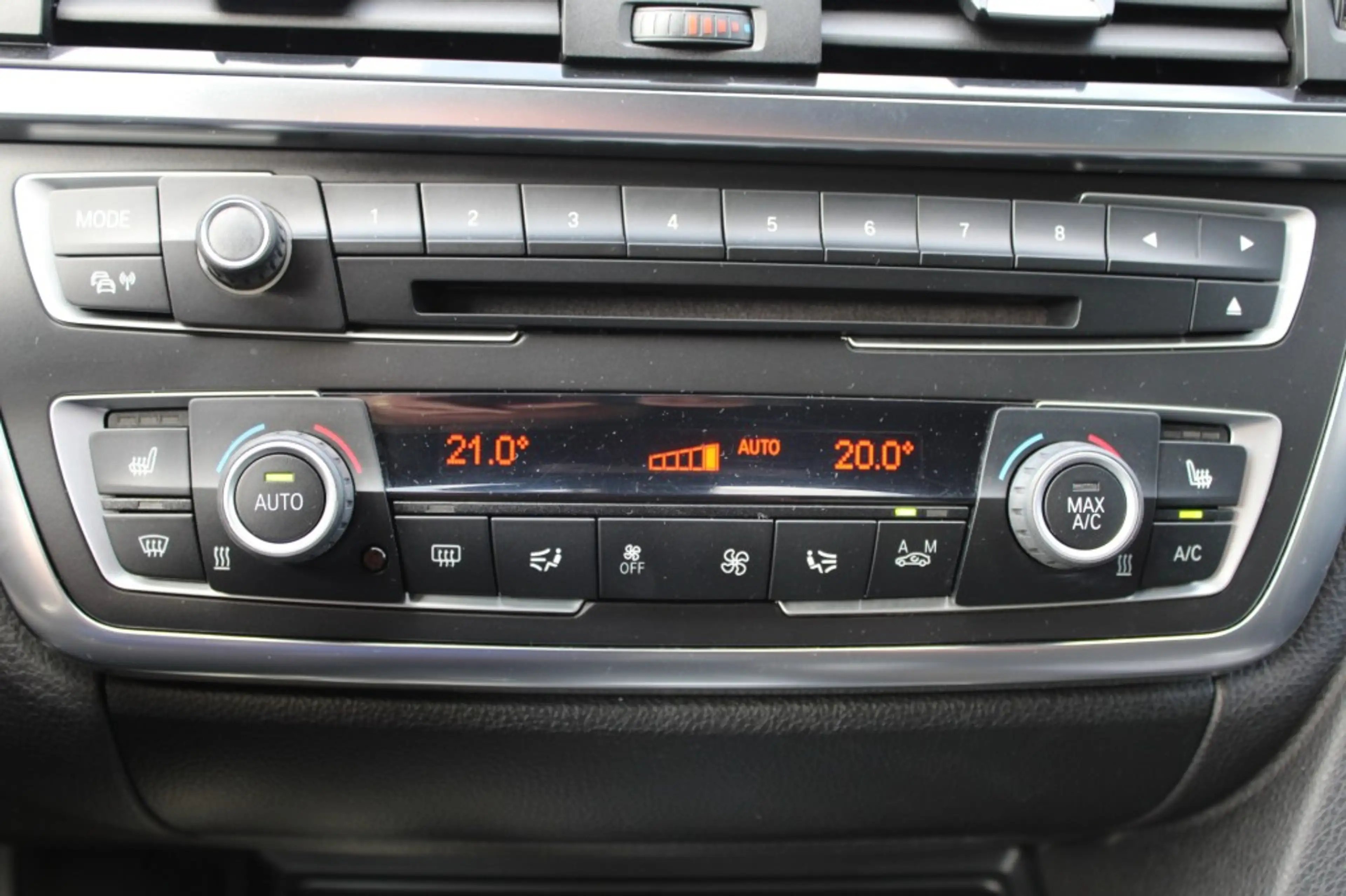 BMW 316 316I 136pk Executive automaat ECC/cruise/navi/PDC — photo 8