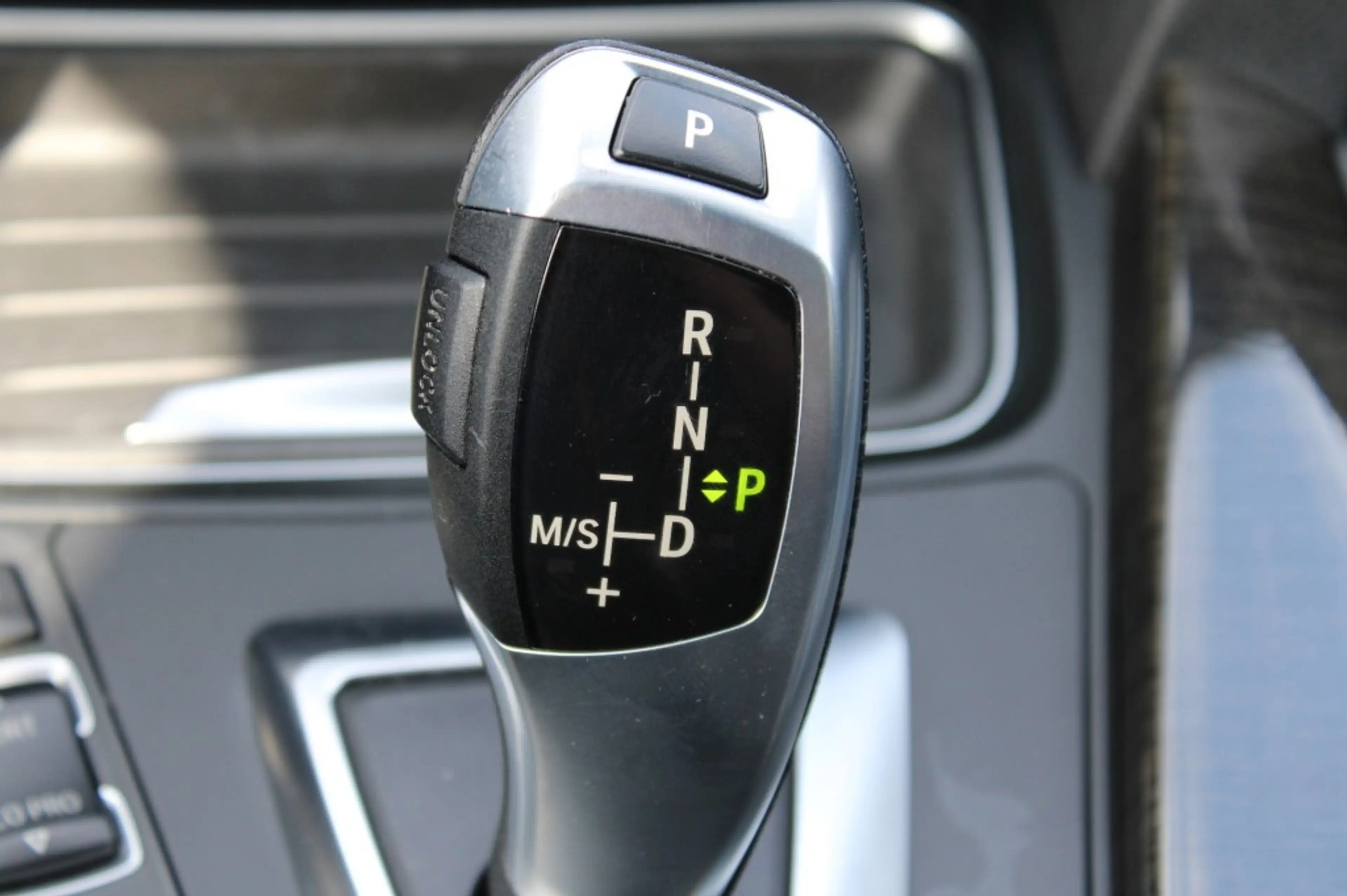 BMW 316 316I 136pk Executive automaat ECC/cruise/navi/PDC — photo 9