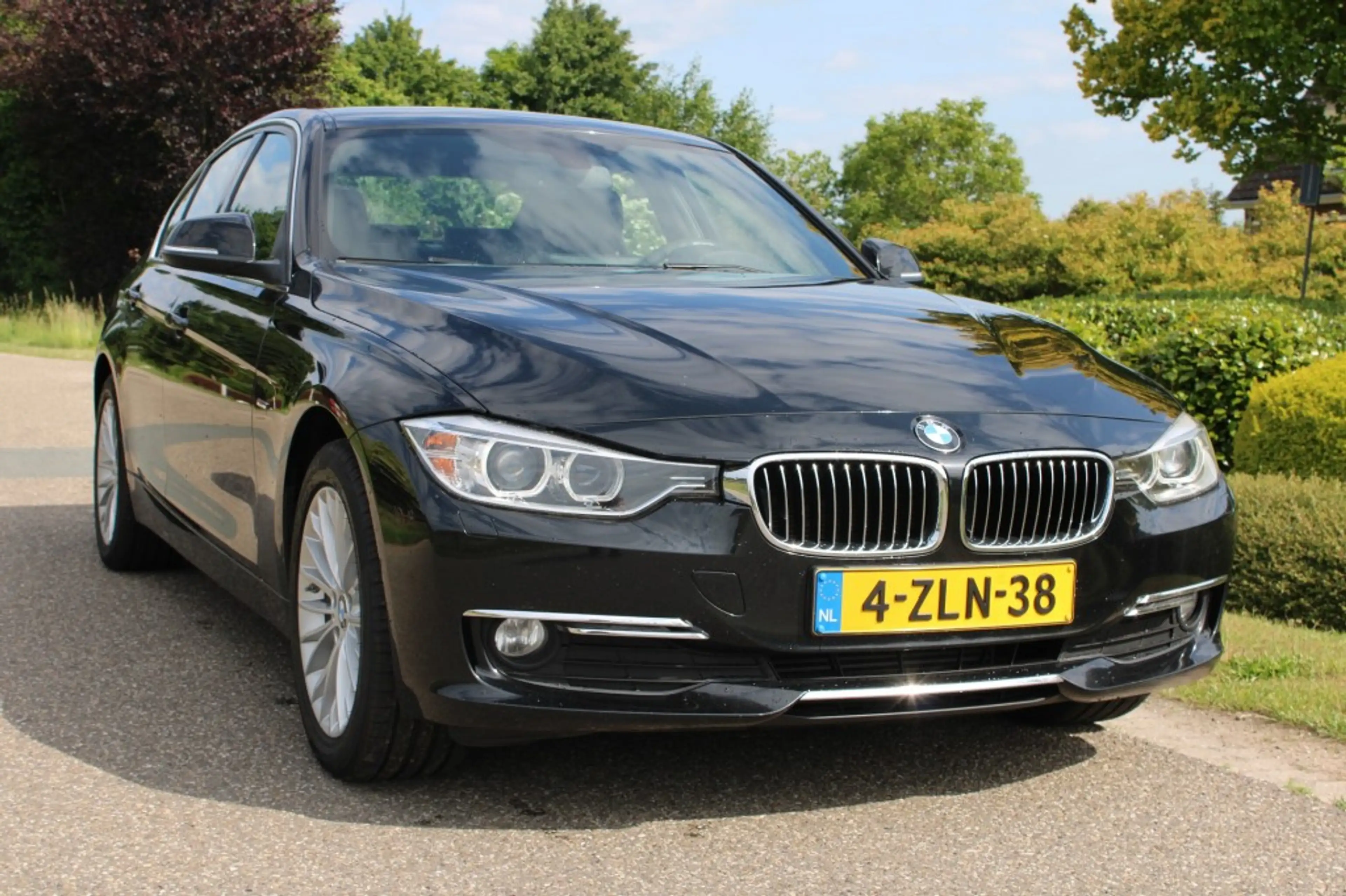 BMW 316 316I 136pk Executive automaat ECC/cruise/navi/PDC — photo 26
