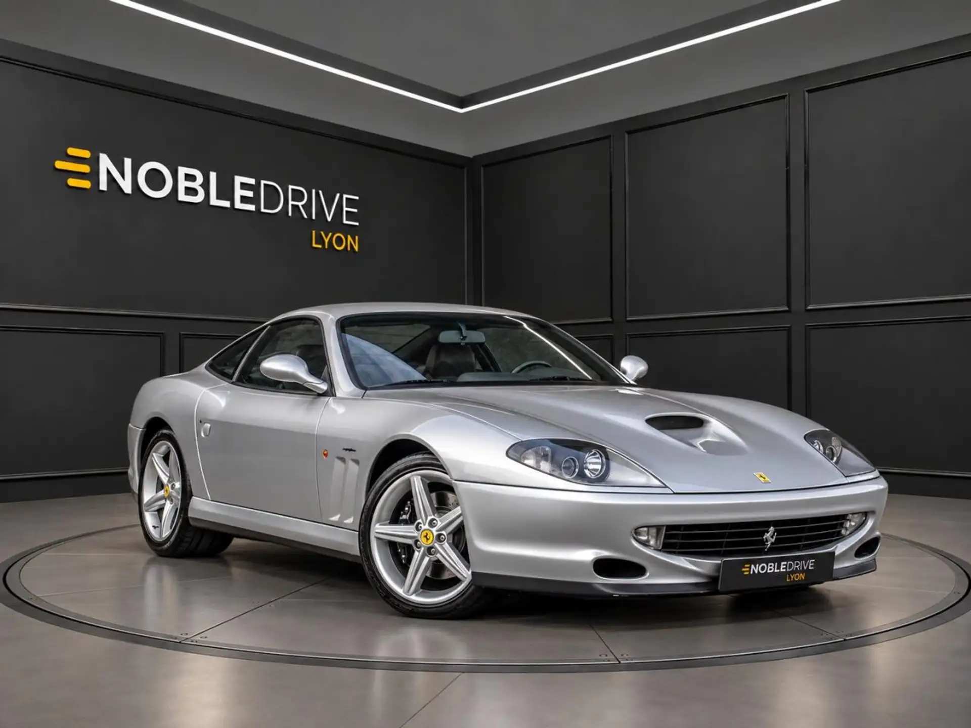 페라리 550 Maranello 2001 회색 사진 2