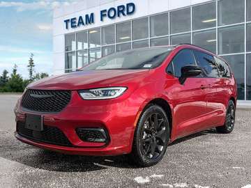 LIMITED, HEATED/COOLED SEATS, WIRELESS CHARGING PA