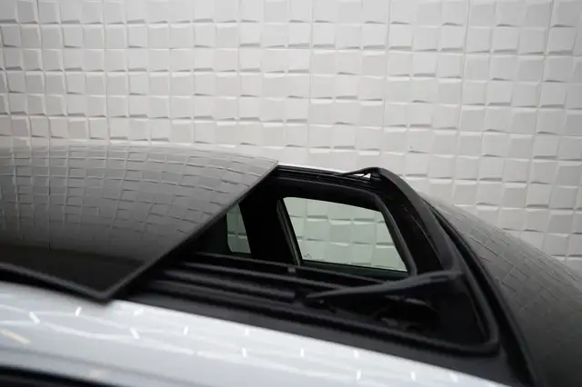 Volkswagen Golf view 10