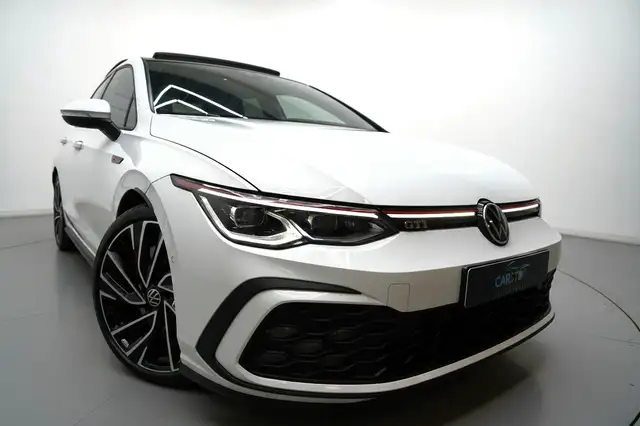 Volkswagen Golf view 9
