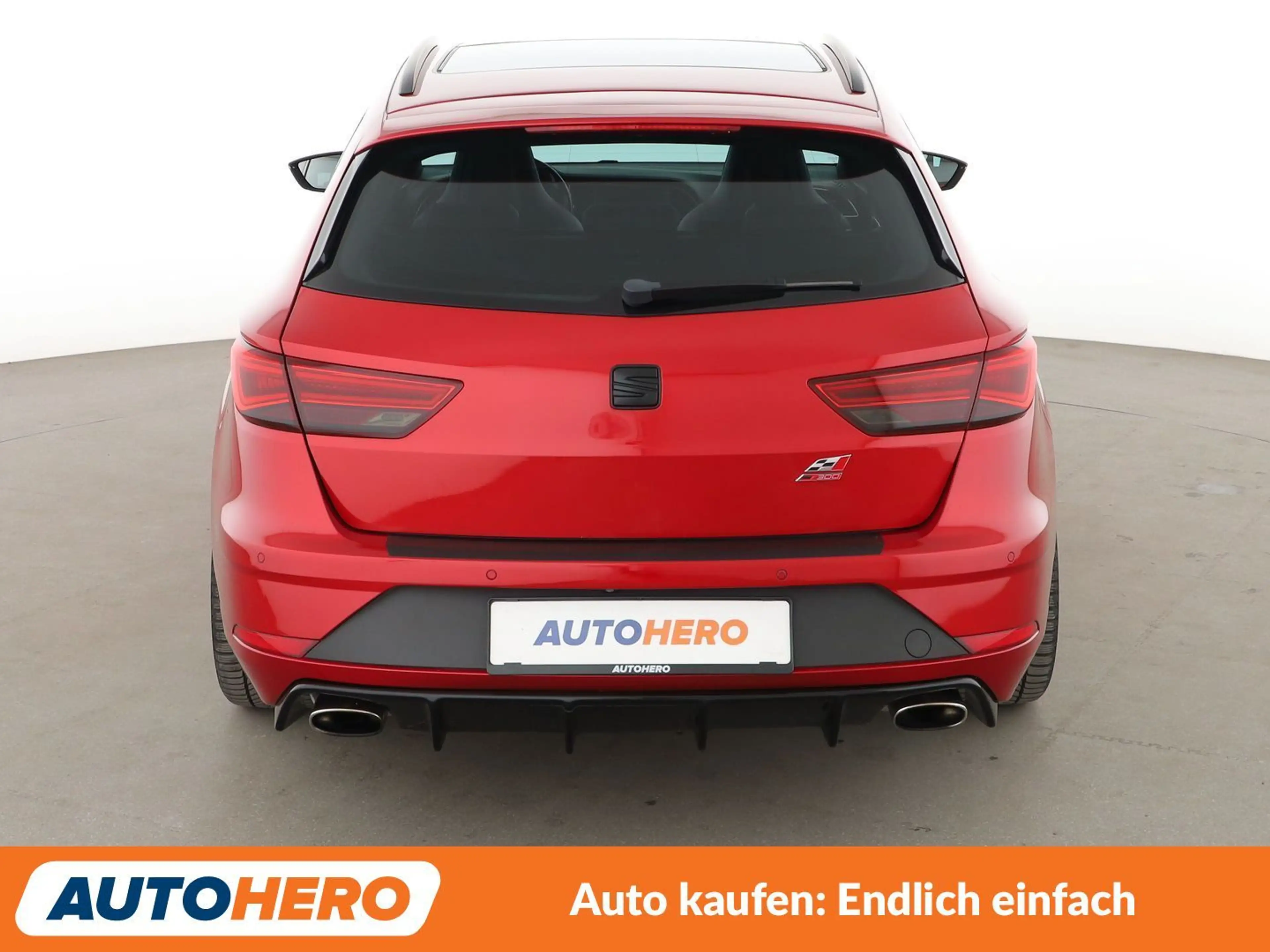 SEAT Leon 2.0 TSI Cupra 300 4Drive Aut.*LED*ACC*PDC*SHZ* — photo 5