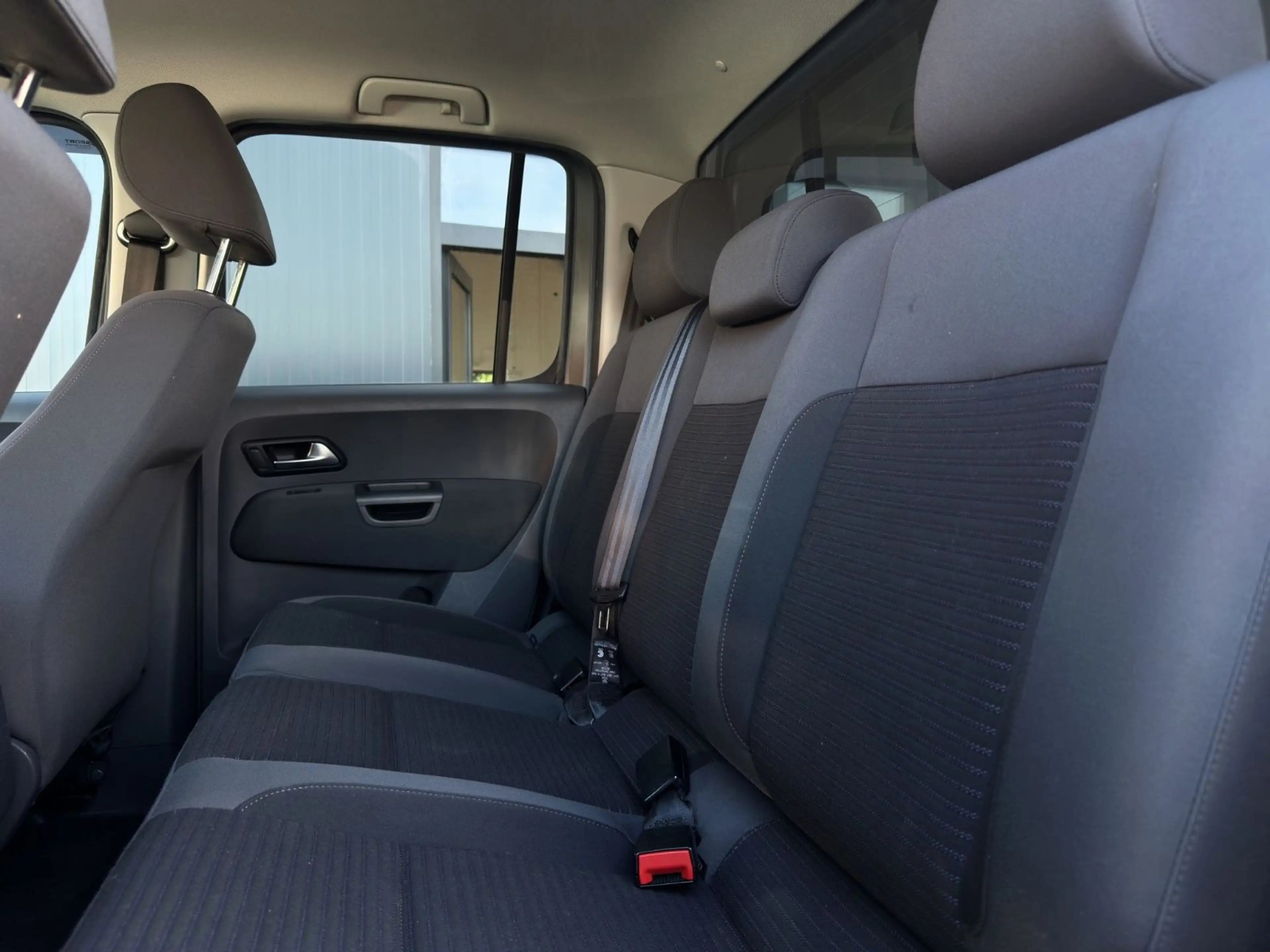 Volkswagen Amarok Highline DoubleCab 4Motion Navi — photo 13