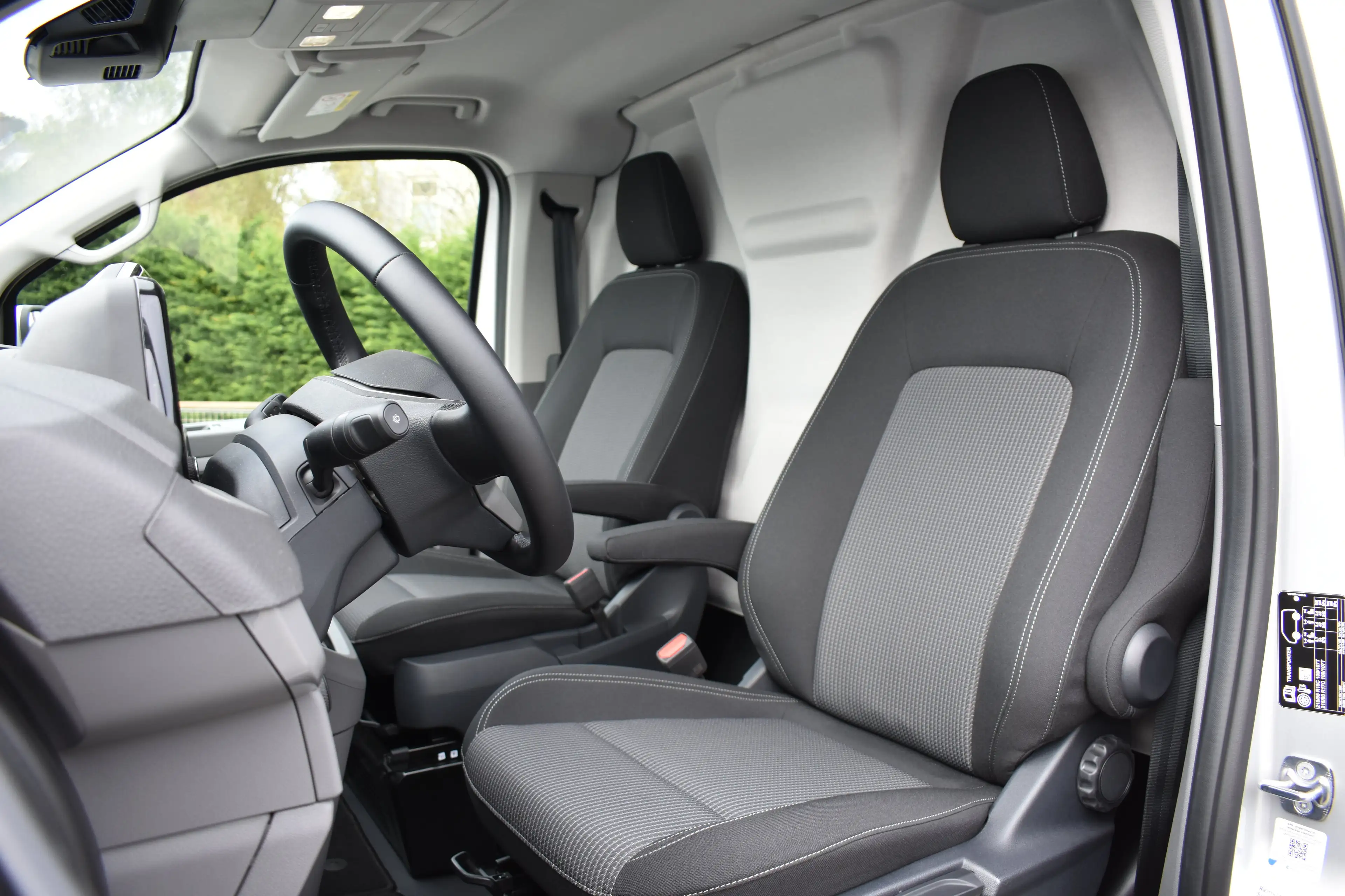 Volkswagen Transporter 2.0 TDI 170PK Automaat L1 28 Bulli | CAMERA | NAVI — photo 7