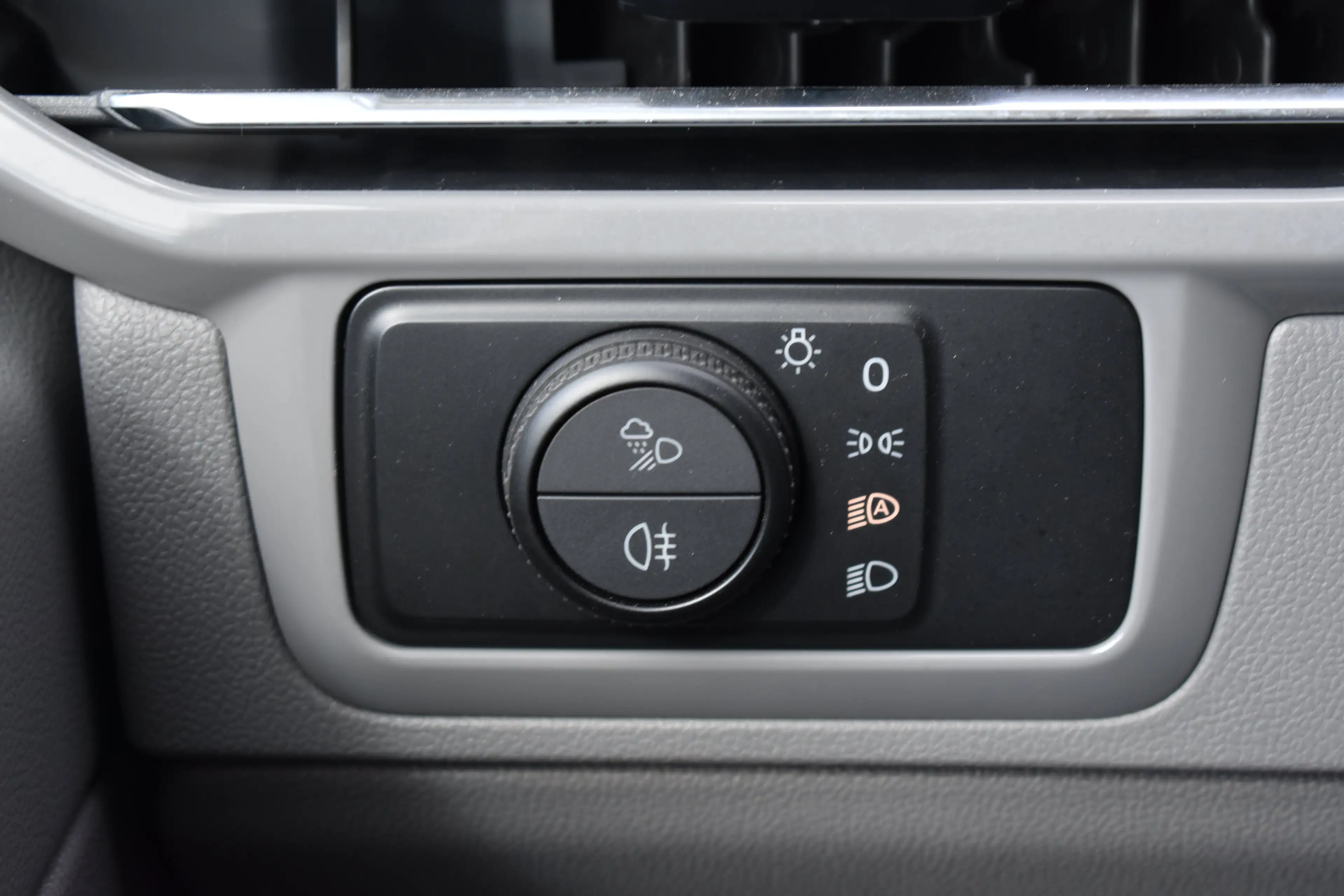 Volkswagen Transporter 2.0 TDI 170PK Automaat L1 28 Bulli | CAMERA | NAVI — photo 12