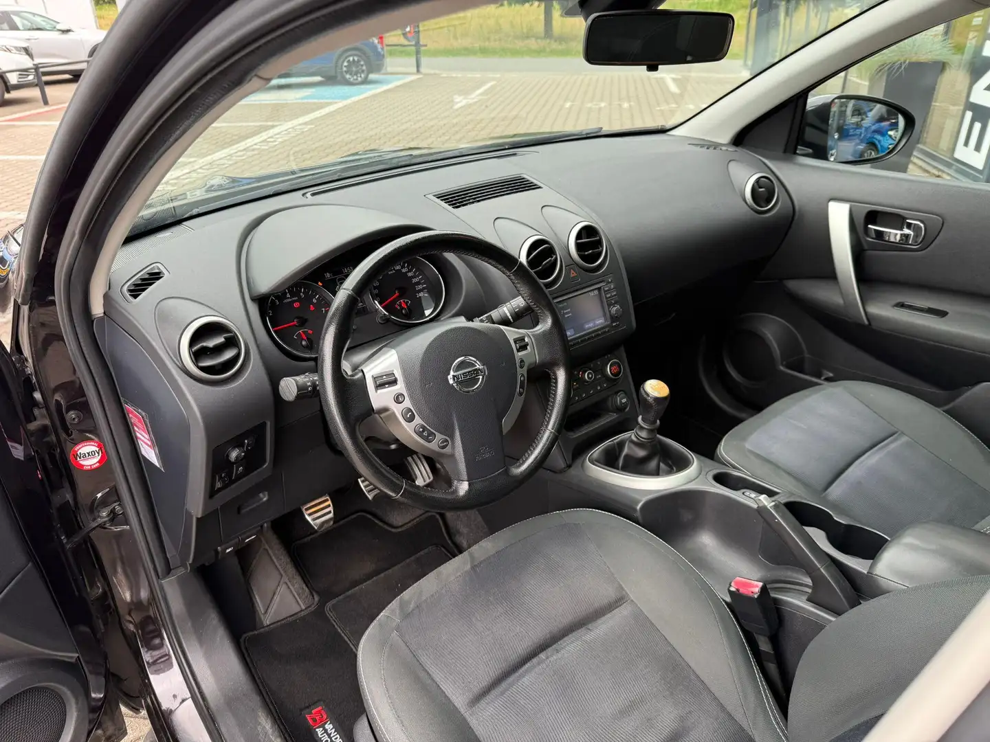Nissan Qashqai 2.0 Connect Edition *Trekhaak & Climate Control* Paars - 2