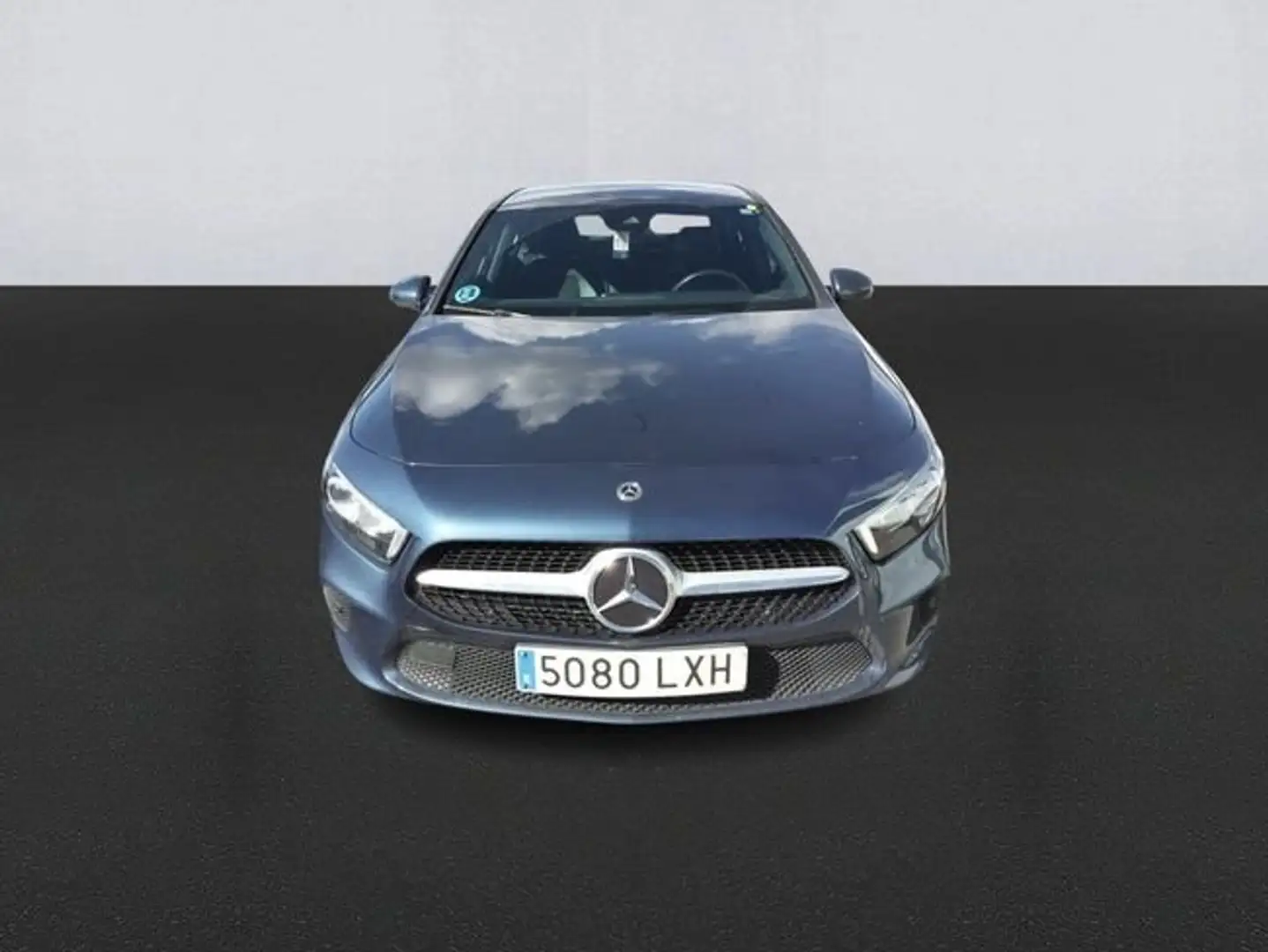 Mercedes-Benz A 180 Sedán d Azul - 2