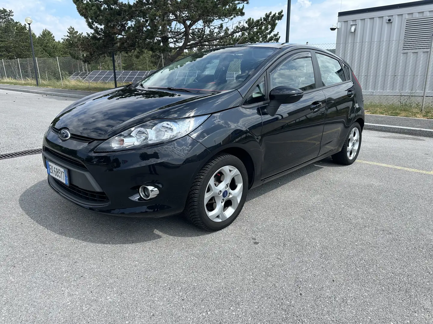 Ford Fiesta 5p 1.4 tdci Ikon Business 70cv - 1