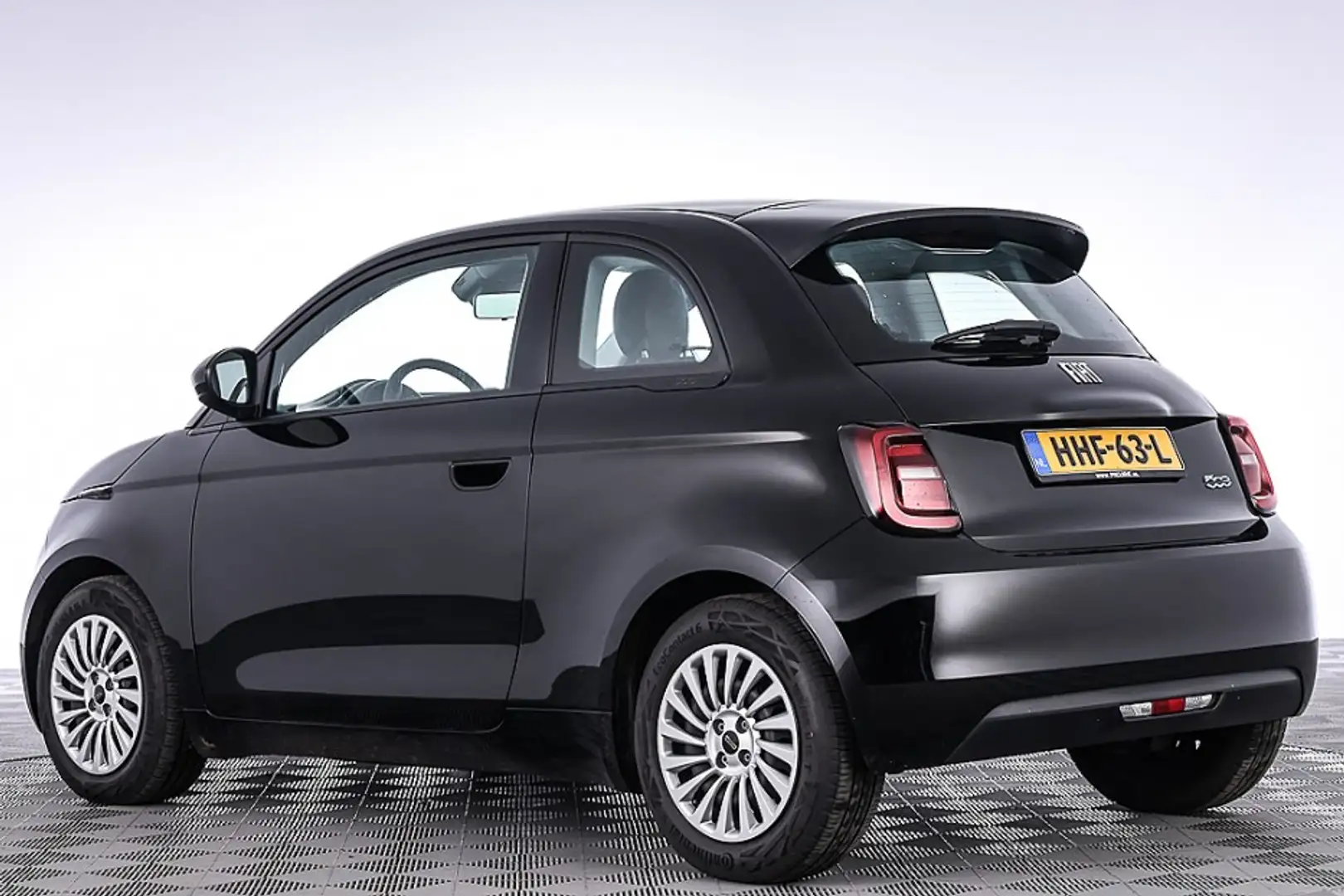 Fiat 500e Action 24 kWh | AIRCO Schwarz - 2
