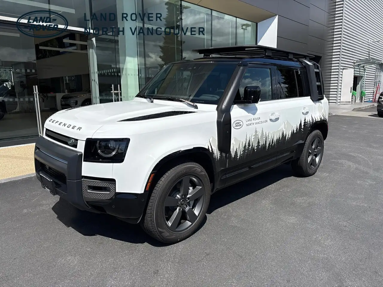 2025 Land Rover Defender