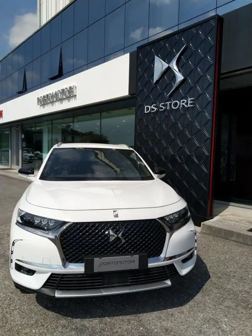 DS Automobiles DS 7 Crossback DS 7 Crossback E-Tense 4x4 Grand Chic Weiß - 2