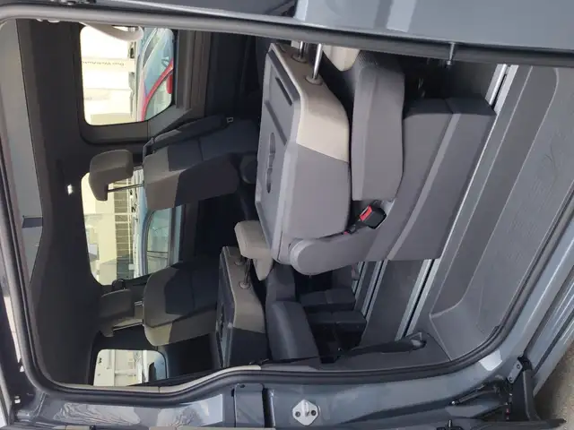 Volkswagen T7 Multivan VW T7 Multivan Business ÜH TDI Ansicht 11