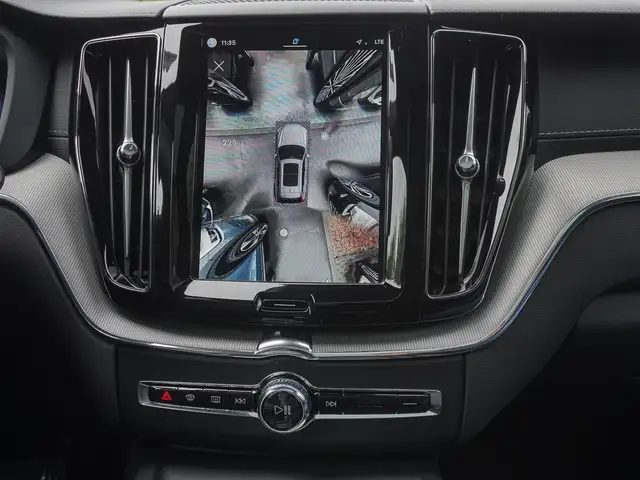 Volvo XC60 view 14