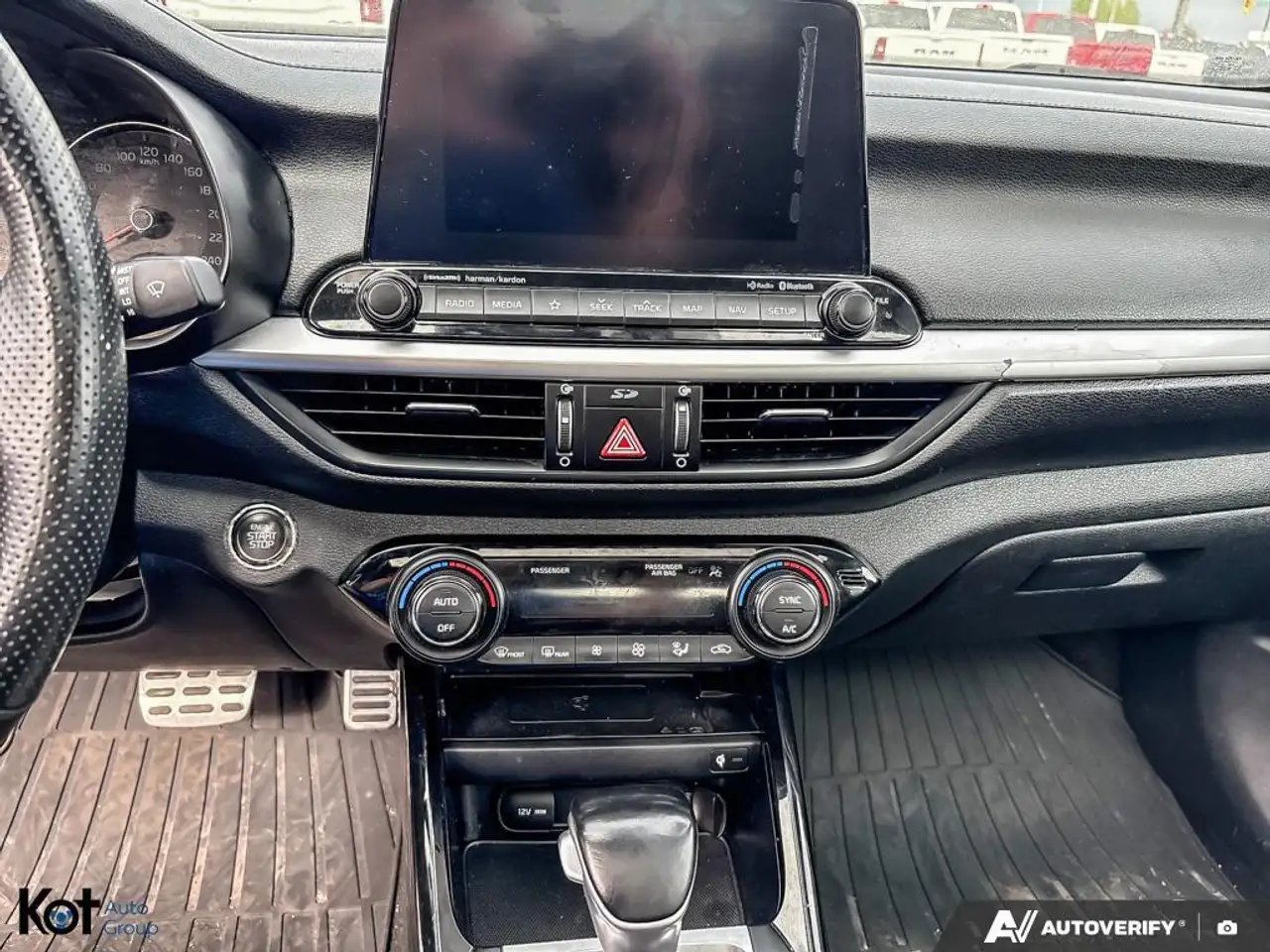 Kia Forte снимка Kia Forte