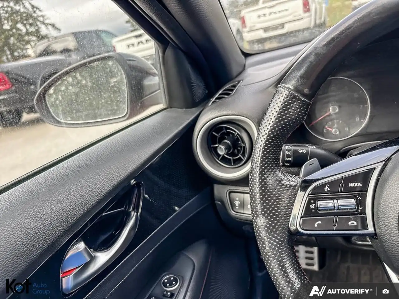 Kia Forte снимка Kia Forte