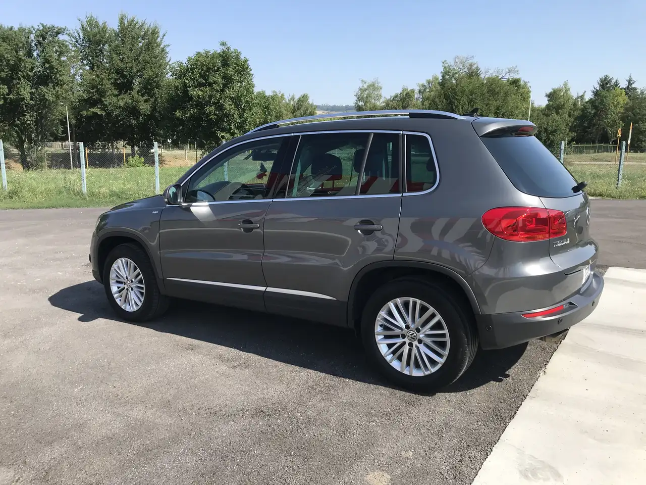 Volkswagen Tiguan 2.0 TDI 140 FAP BlueMotion Technology Sp