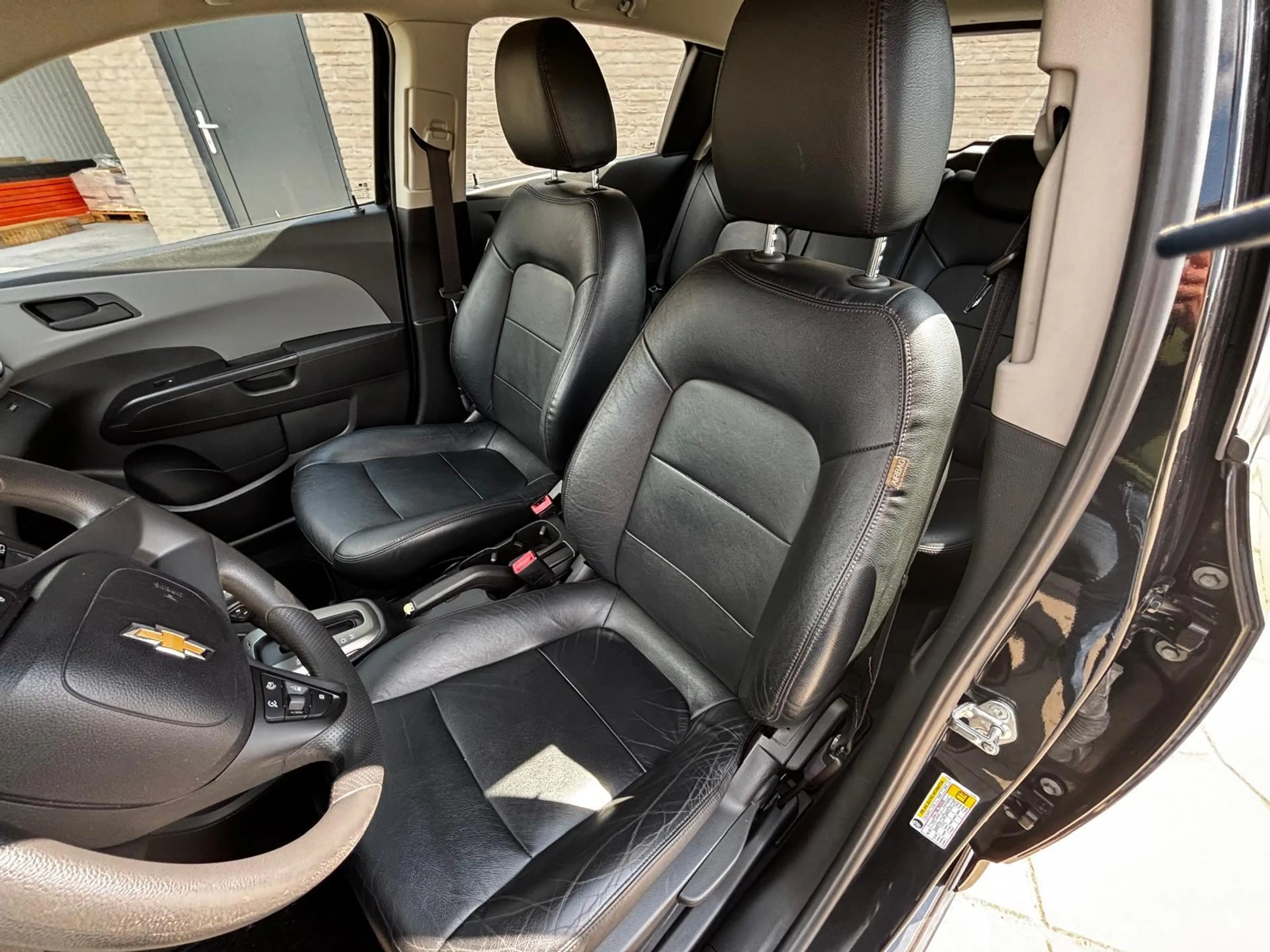 Chevrolet Aveo 1.4 LT| AUTOMAAT|5 Drs|AIRCO|Metallic| NAVI| — photo 8