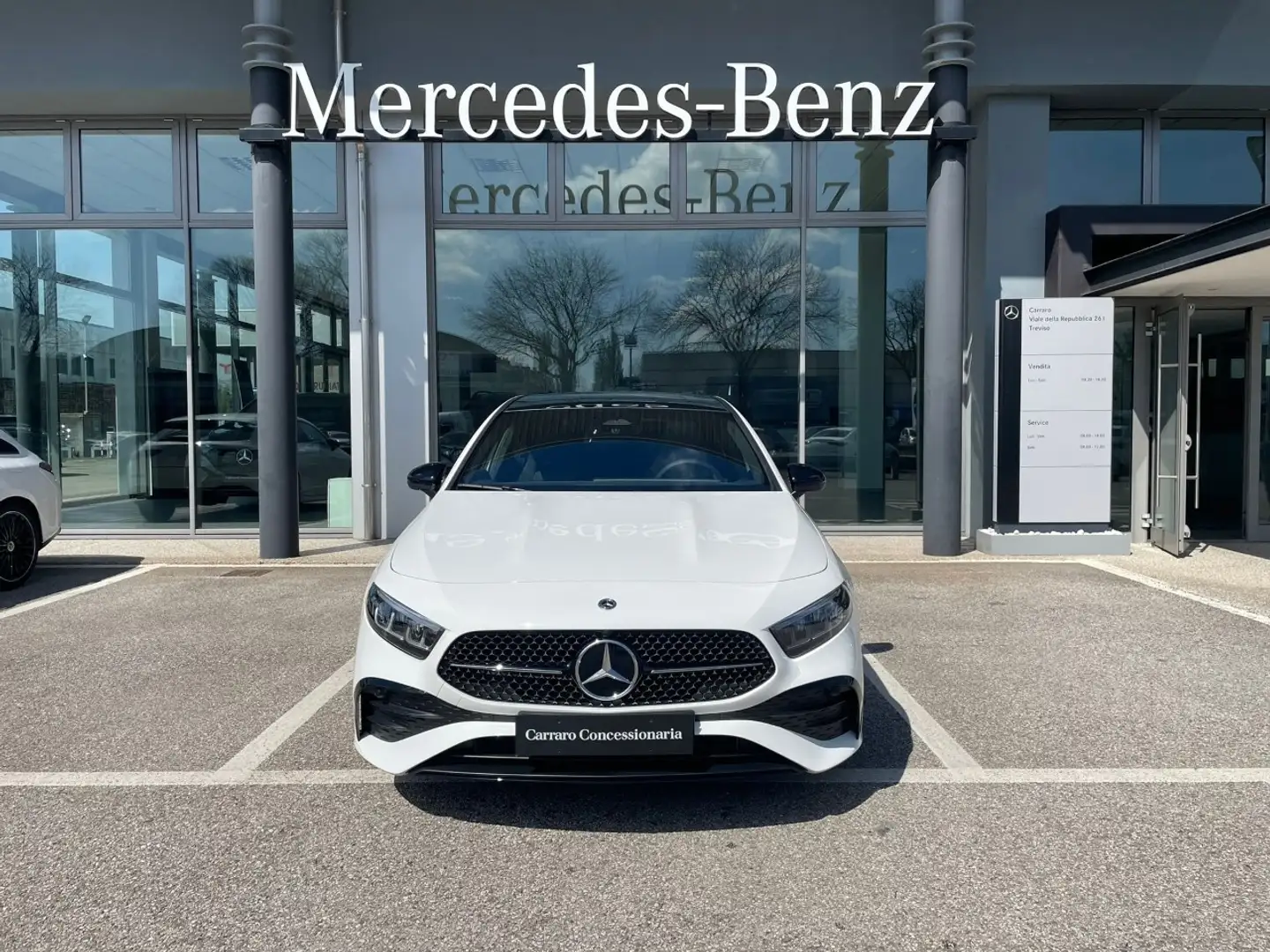 Mercedes-Benz A 180 d Automatic Bílá - 2