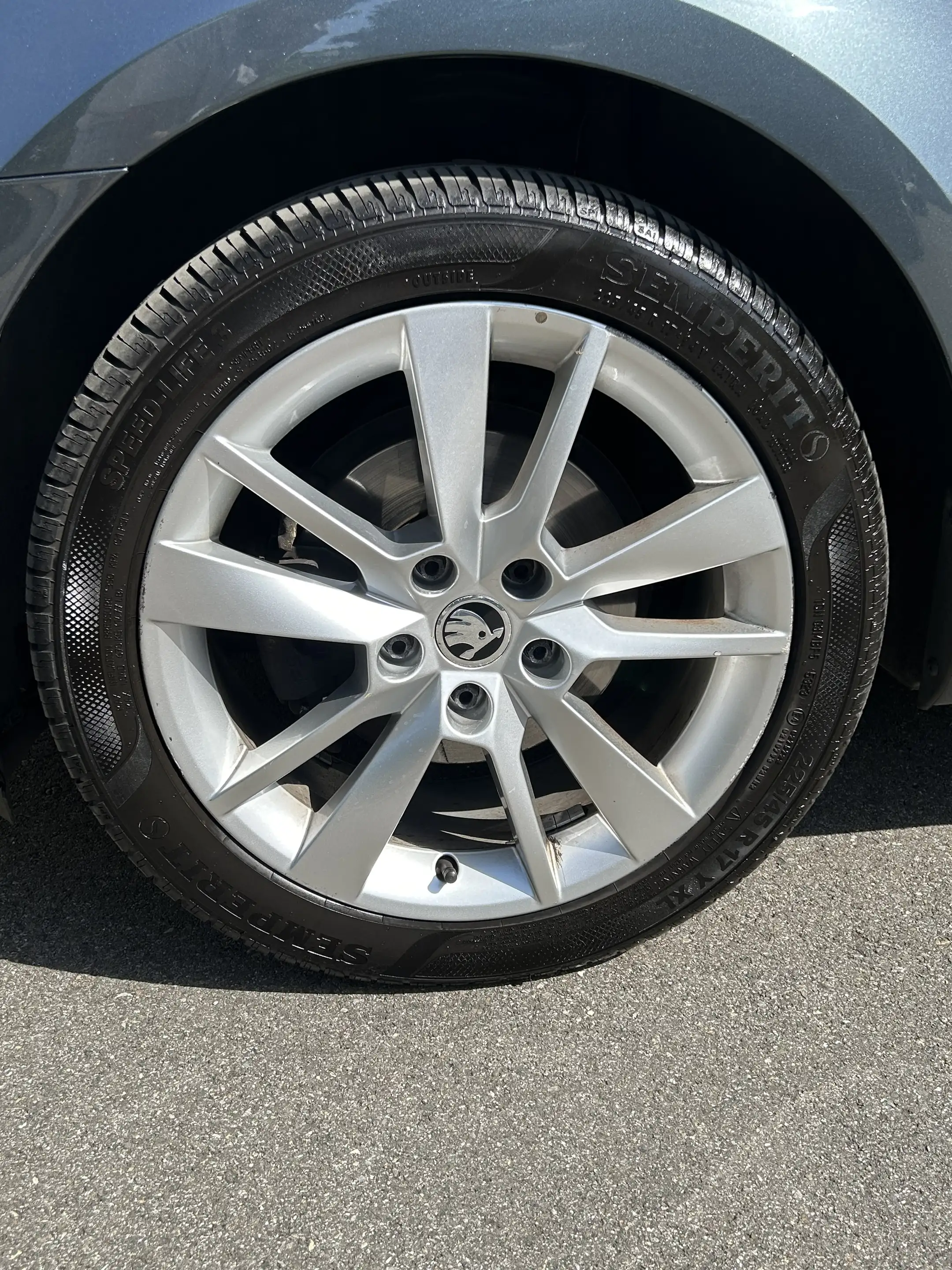 Skoda Octavia Combi 1,6 TDI Style DSG — photo 15