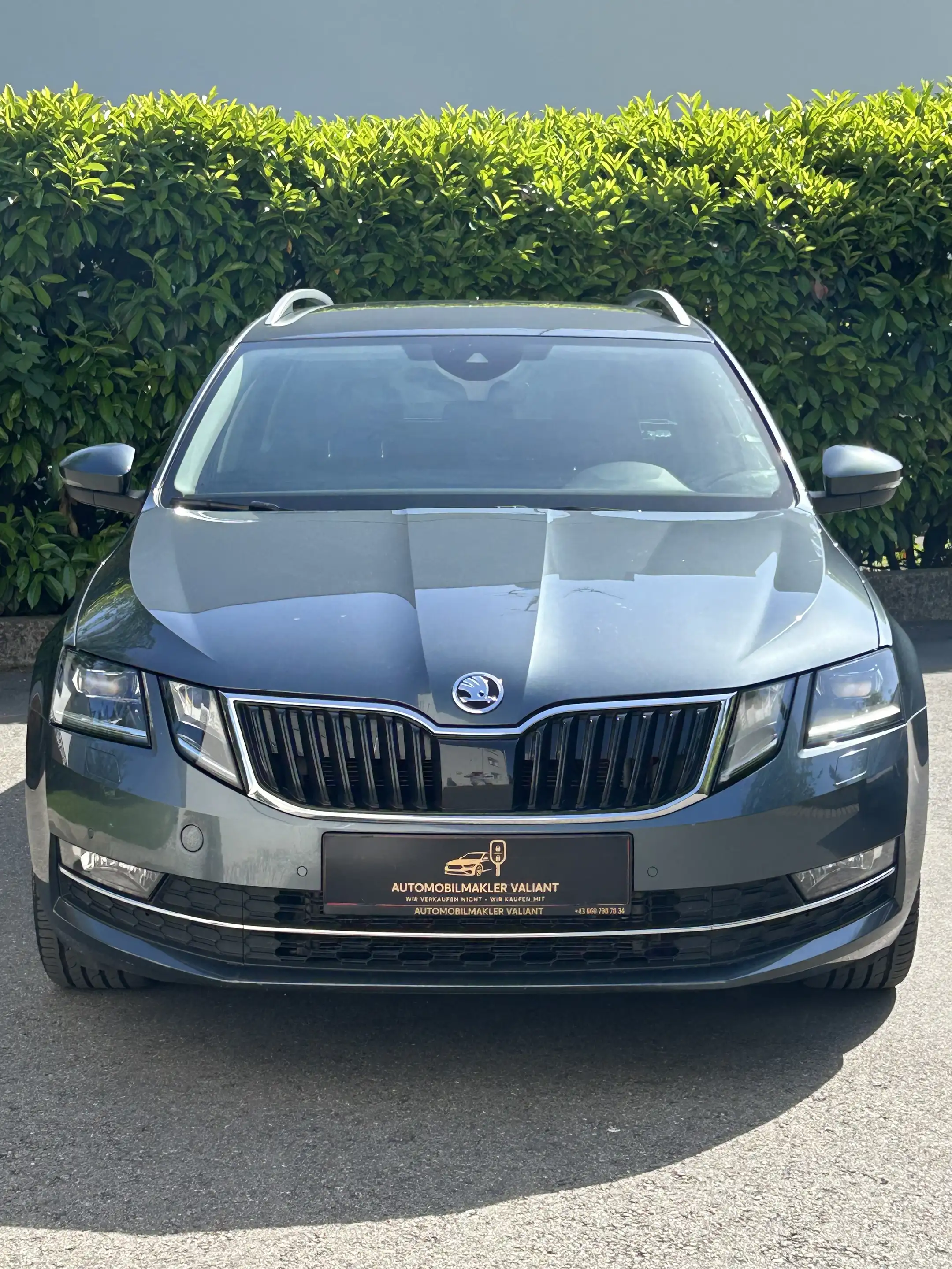 Skoda Octavia Combi 1,6 TDI Style DSG — photo 6