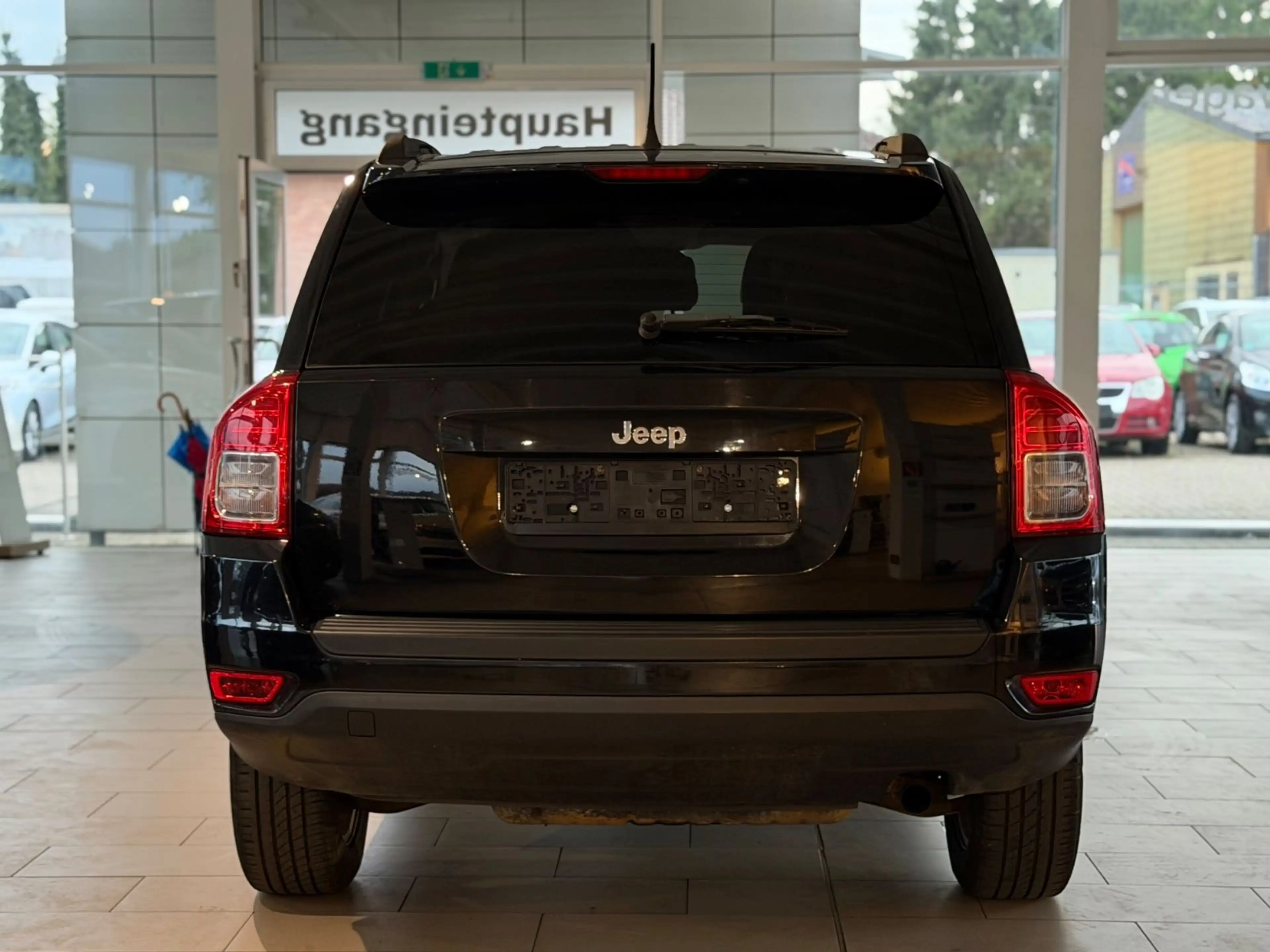 Jeep Compass Sport 4x2*KLIMA*SHZ*USB*TEMP.*TÜV NEU* — photo 9