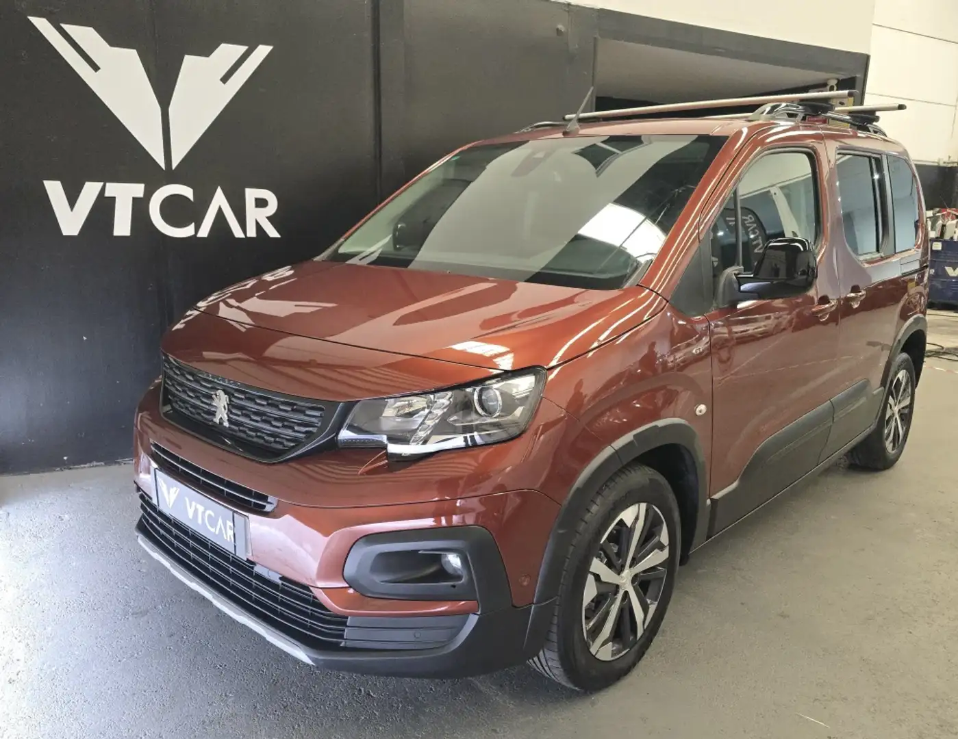 Peugeot Rifter 1.5BlueHDi S&S Long GT Line 100 Naranja - 1