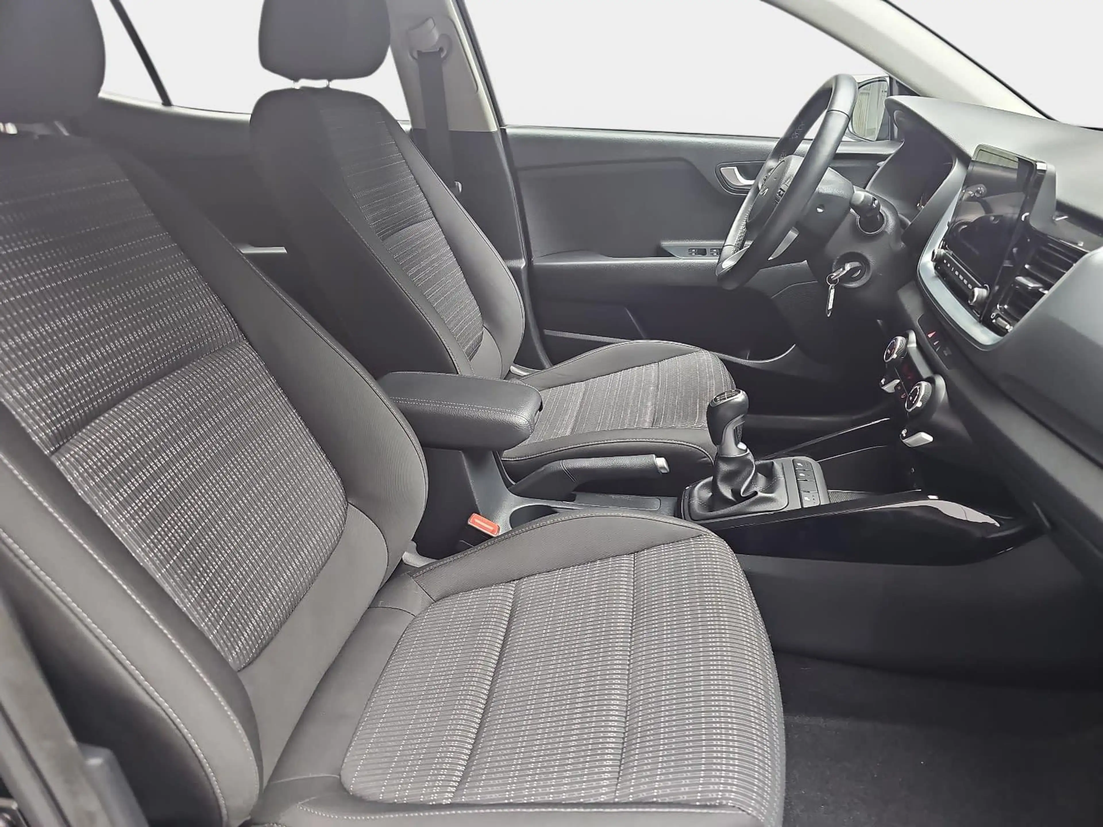 Kia Stonic STONIC 1.0 T-GDI 100 VISION LED SITZH. NAVI — photo 17