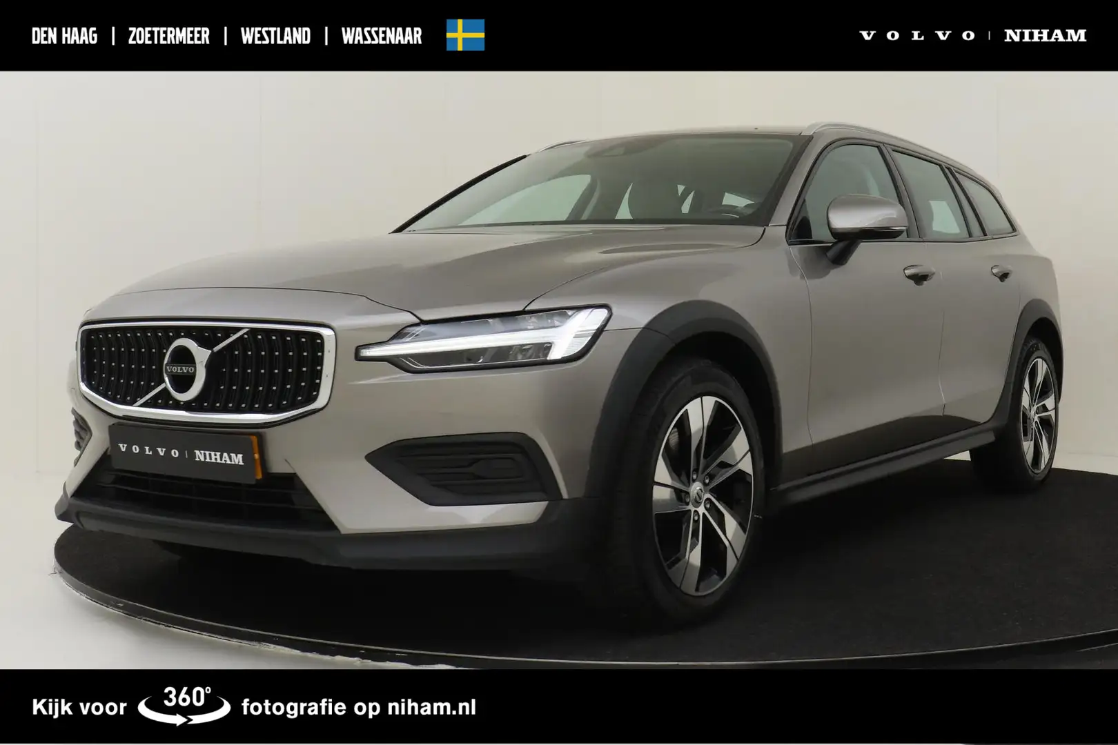 Volvo V60 Cross Country B5 (M-HYBRID) AWD PRO -HARMAN/KARDON|POWER-SEATS|C Grijs - 1