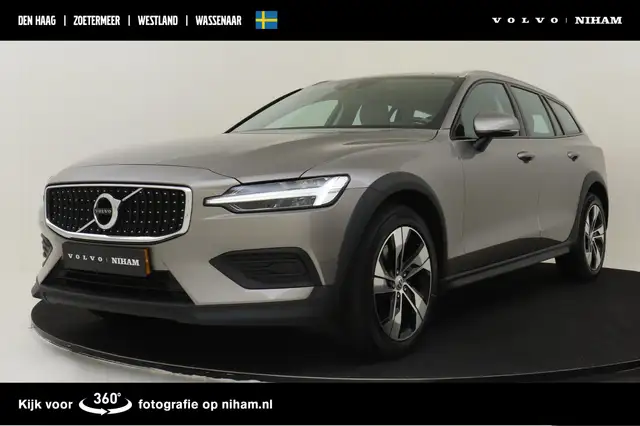 Volvo V60 Cross Country B5 (M-HYBRID) AWD PRO -HARMAN/KARDON|POWER-SEATS|C