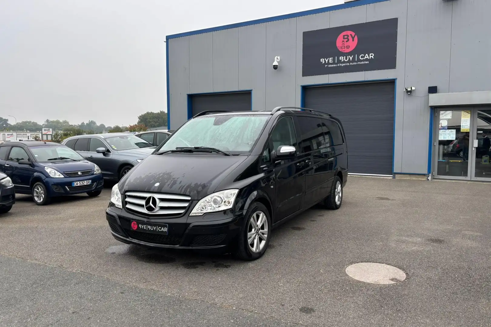 Mercedes-Benz Viano Viano Extra Long 3.0 V6 224 CH BVA  5 Ambiente  GARANTIE 12 MOIS Noir - 1