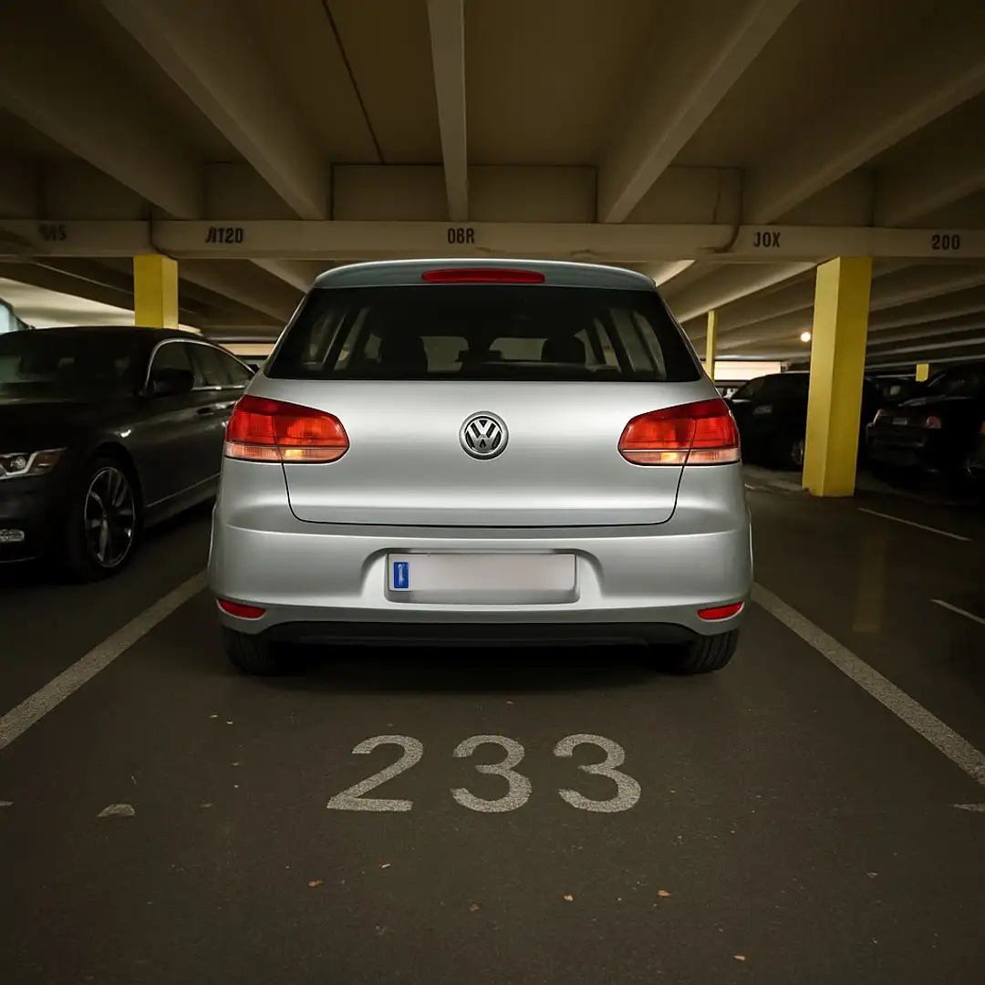 Volkswagen Golf Comfortline 1,6 TDI DPF - 2