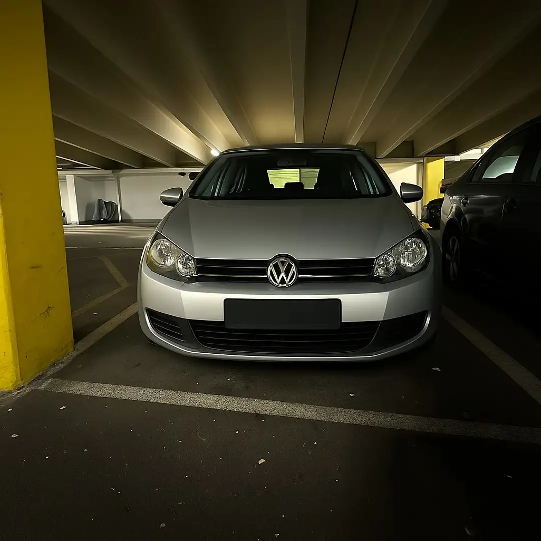 Volkswagen Golf Comfortline 1,6 TDI DPF - 1