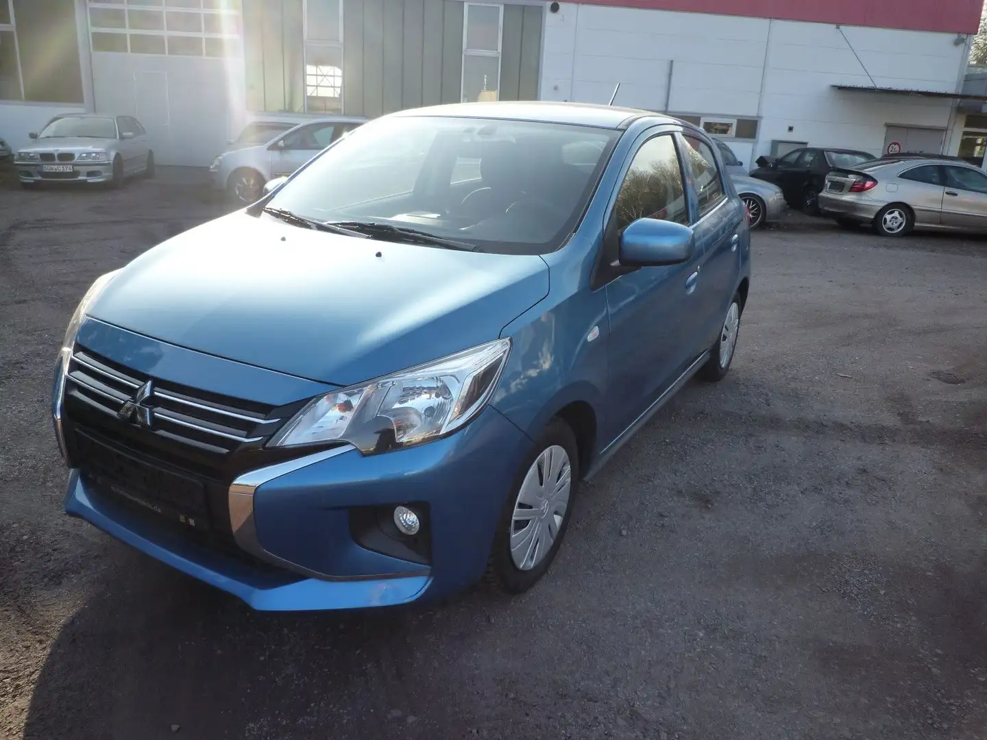 Mitsubishi Space Star Select Blau - 1