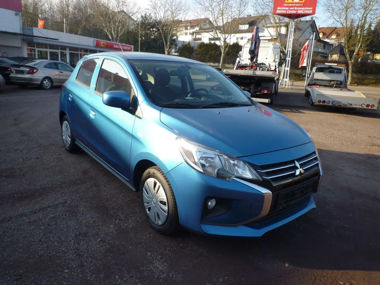 Mitsubishi Space Star Select Blau - 2