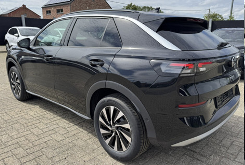 Volkswagen T-Roc 1.5eTSI DSG LIFE - 10KM - 2026 — photo 2
