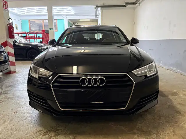 Audi A4 Avant PELLE TOTALE PREZZO REALE
