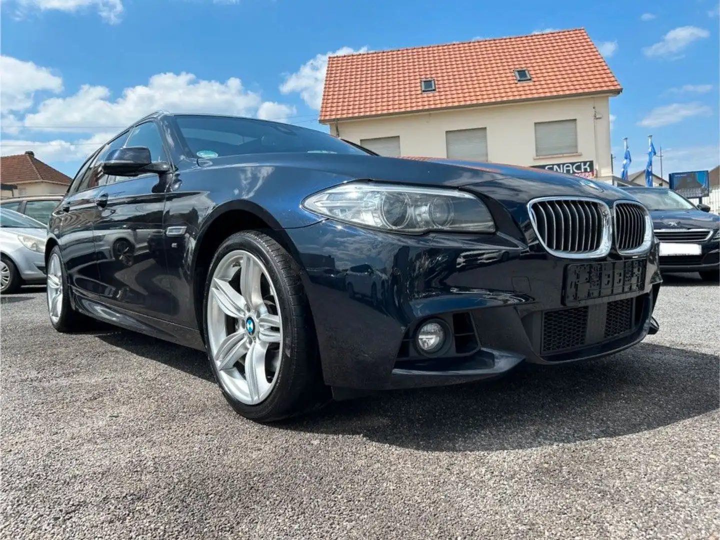 BMW 535 d M-SPORT HUD + ACC+ PANO + AHK Black - 1