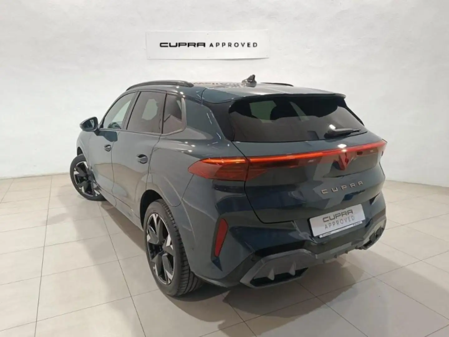 CUPRA Terramar 1.5 eTSI 110 DSG Bleu - 2