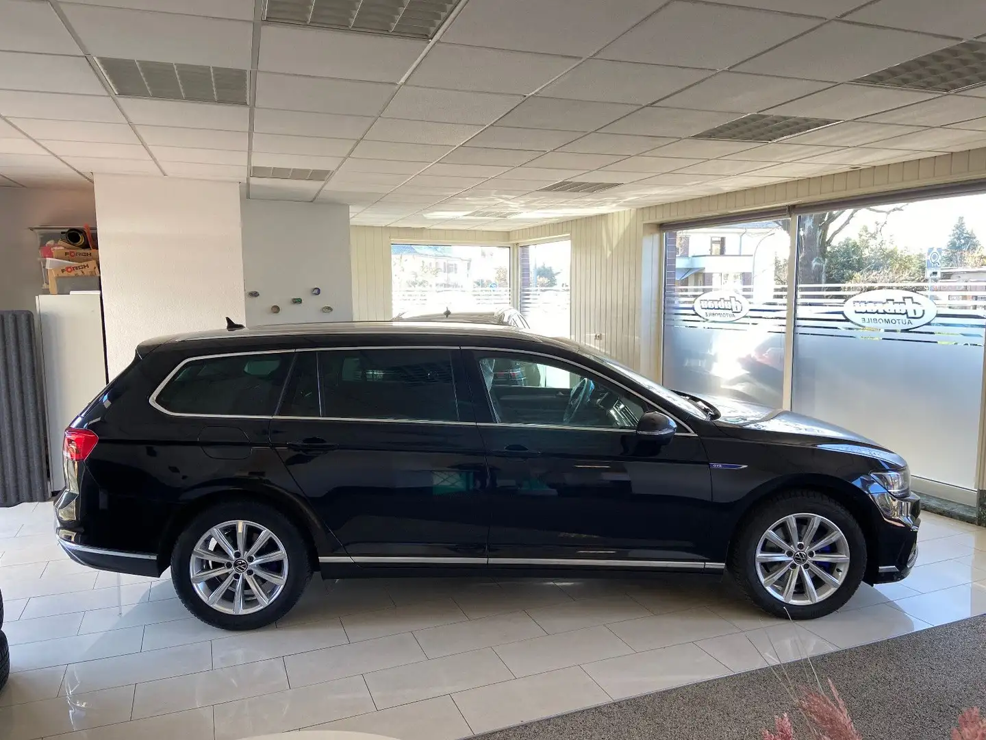 Volkswagen Passat Variant Passat GTE AHK,LED,ACC, Head Up Schwarz - 1