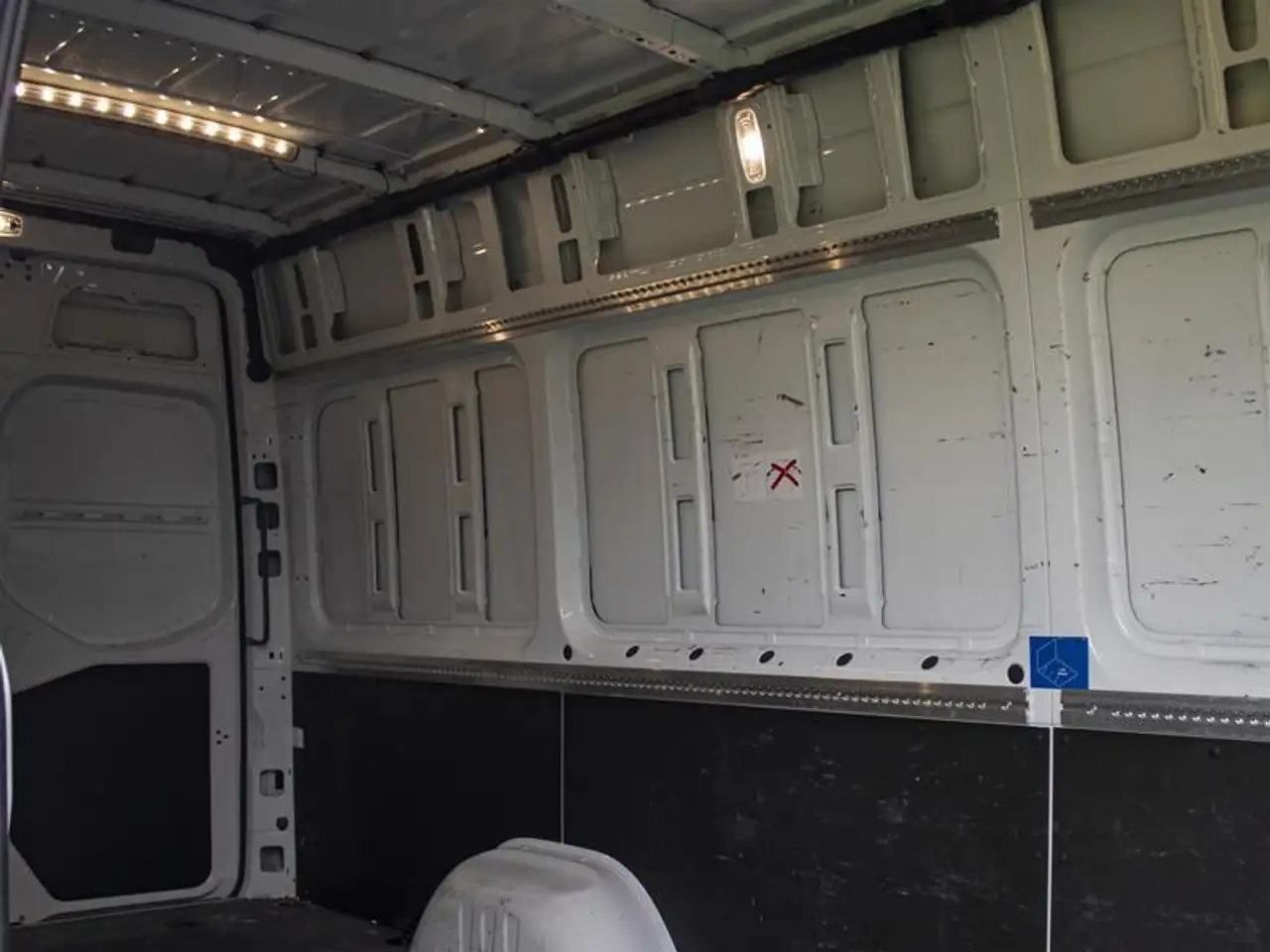 Mercedes-Benz Sprinter снимка Mercedes-Benz Sprinter