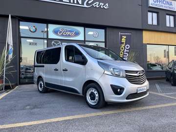 1.6 Biturbo CDTI Combi L1H1 2,7T 9 POSTI