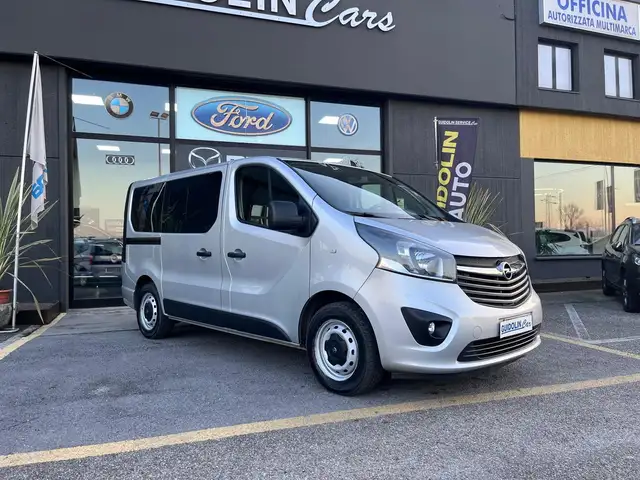 Opel Vivaro 1.6 Biturbo CDTI Combi L1H1 2,7T 9 POSTI